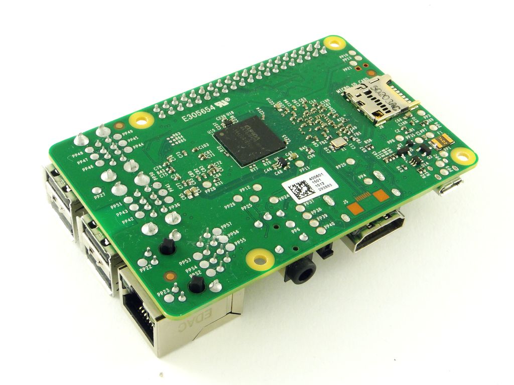 Микрокомпьютер Raspberry Pi 2 Model B 1065